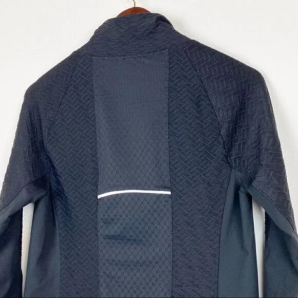 Lucy Black Quarter Zip Long Sleeve Pullover Running Athletic Jacket - Picture 5 of 7